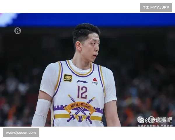 CBA球星沈梓捷带伤作战，北控队内线支柱显担当